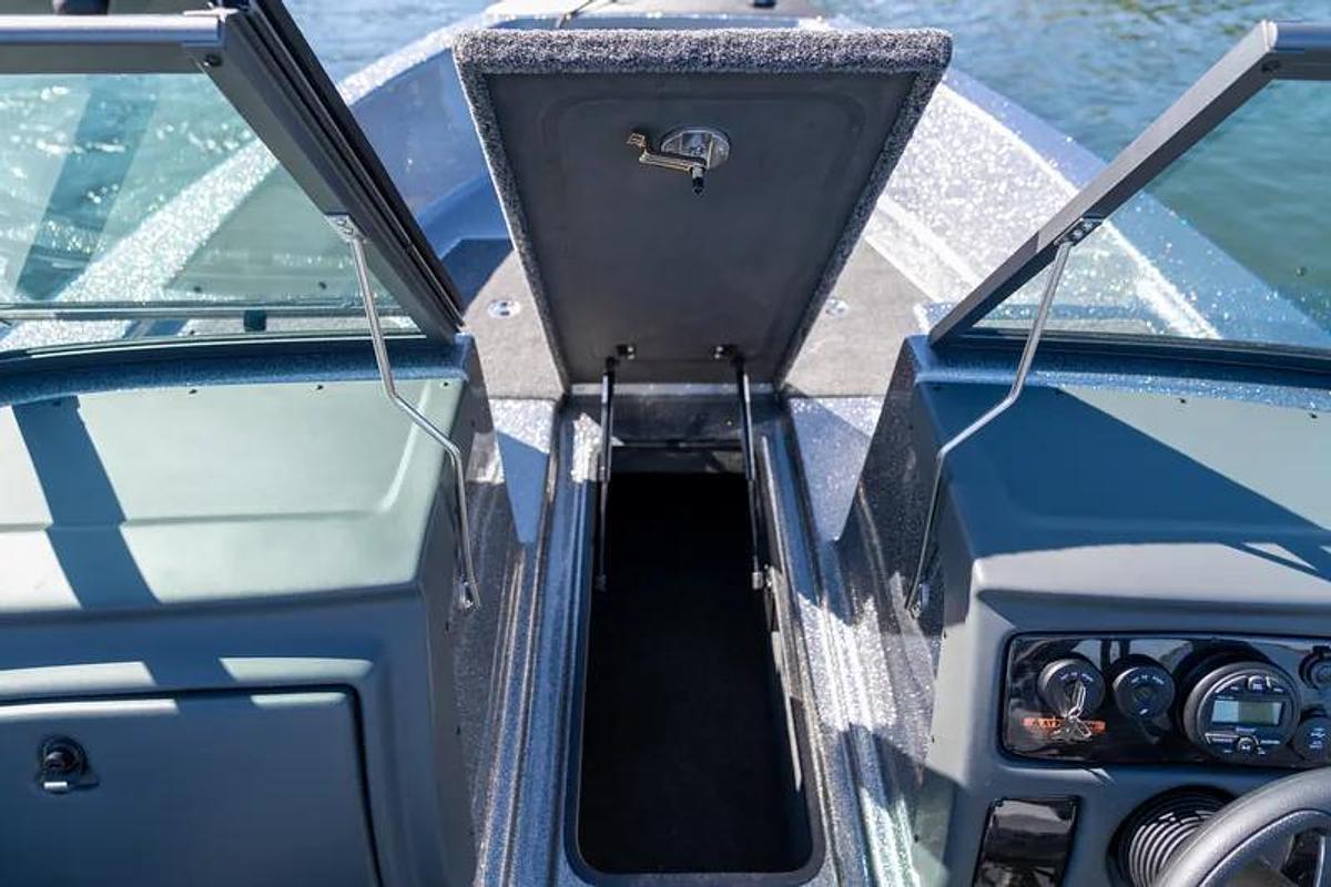 V21-21 DUAL CONSOLE
