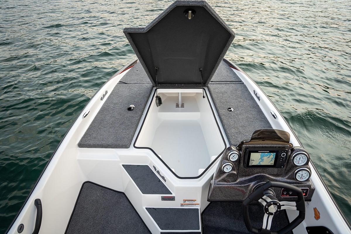 Bobcat (17’7″)