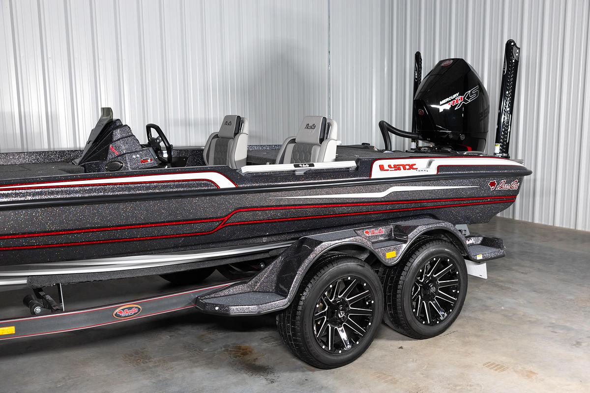 Lynx STS (20’7″)