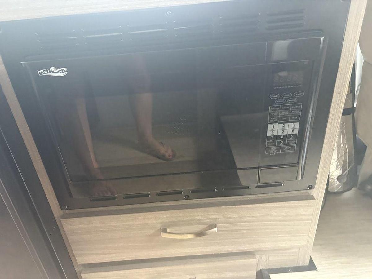 Used 2022 Entegra Ethos 20T