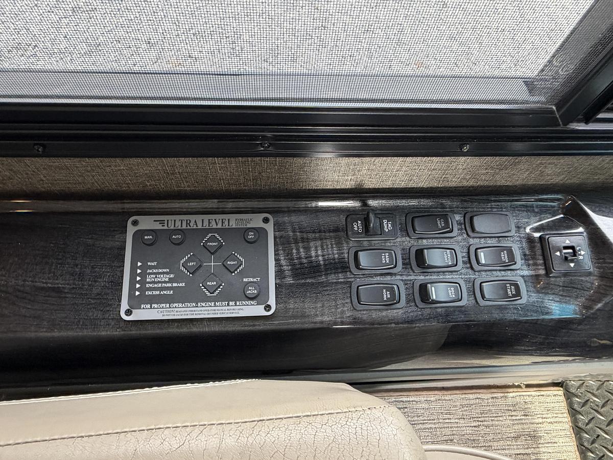 Used 2021 Thor Venetian