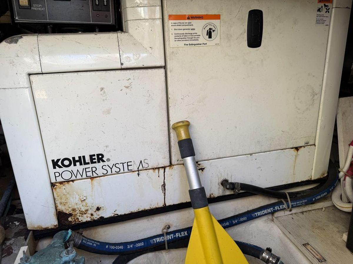 Used 2003 Carver Yachts 360 Sport Sedan