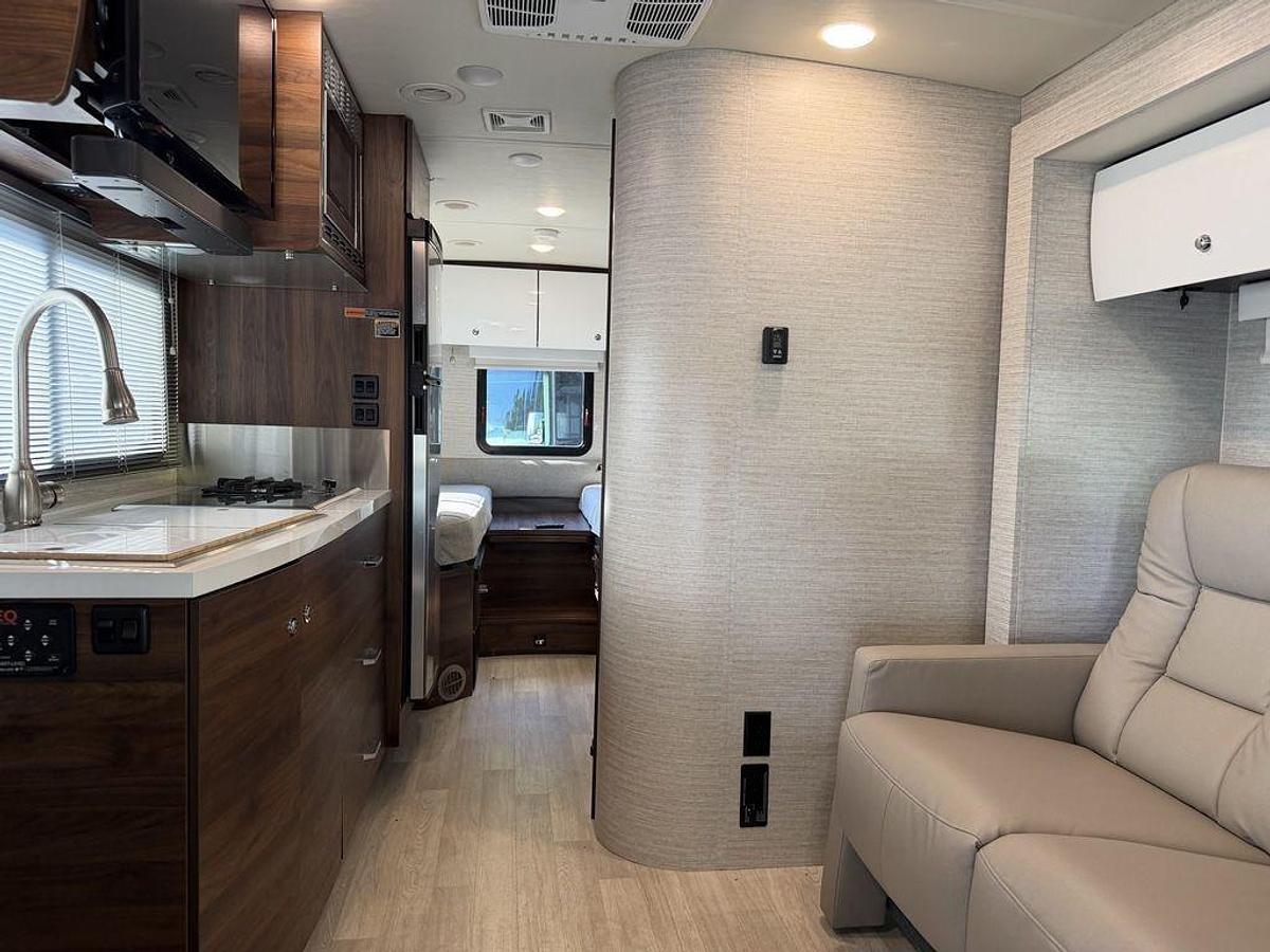 Used 2024 Winnebago View 24V