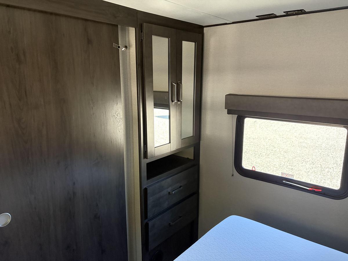 Used 2022 Grand Design Transcend Xplor 297QB