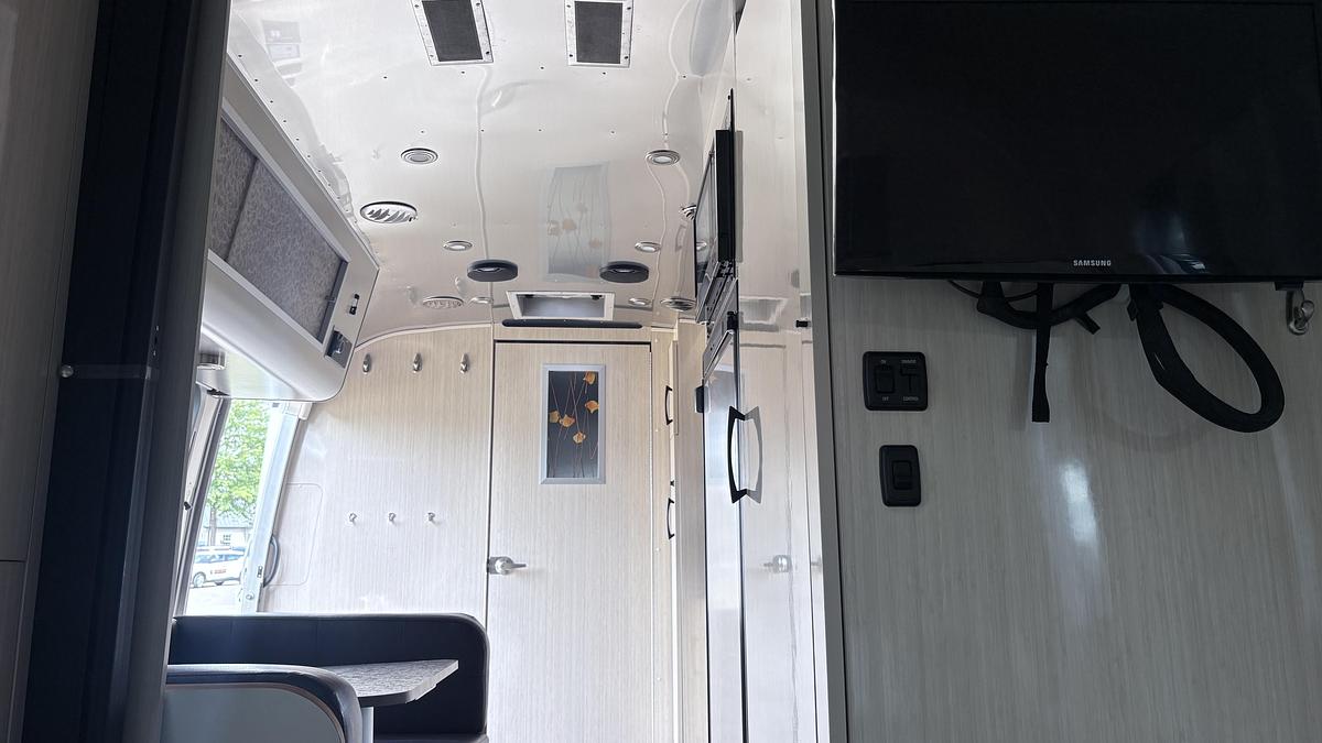 Used 2019 Airstream International Serenity