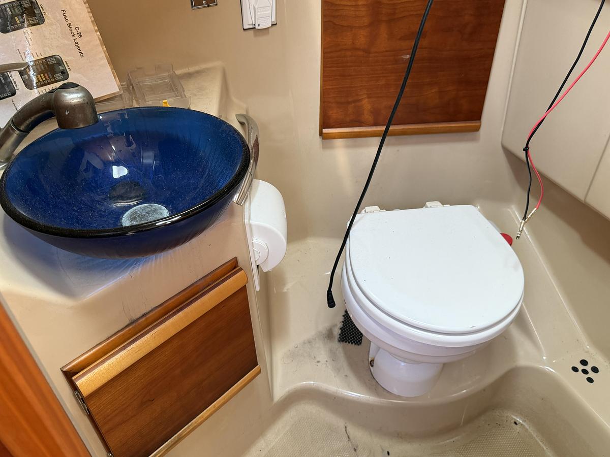 Used 2016 Cutwater C 28