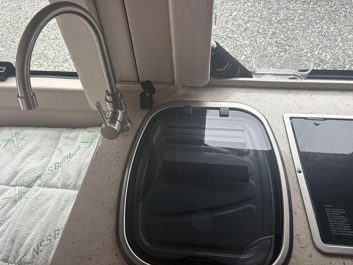 Used 2022 Entegra Ethos 20T