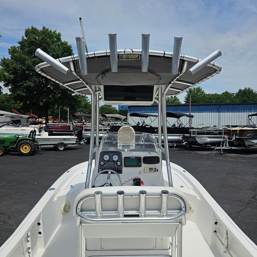Used 2014 Tidewater 2200 Carolina Bay