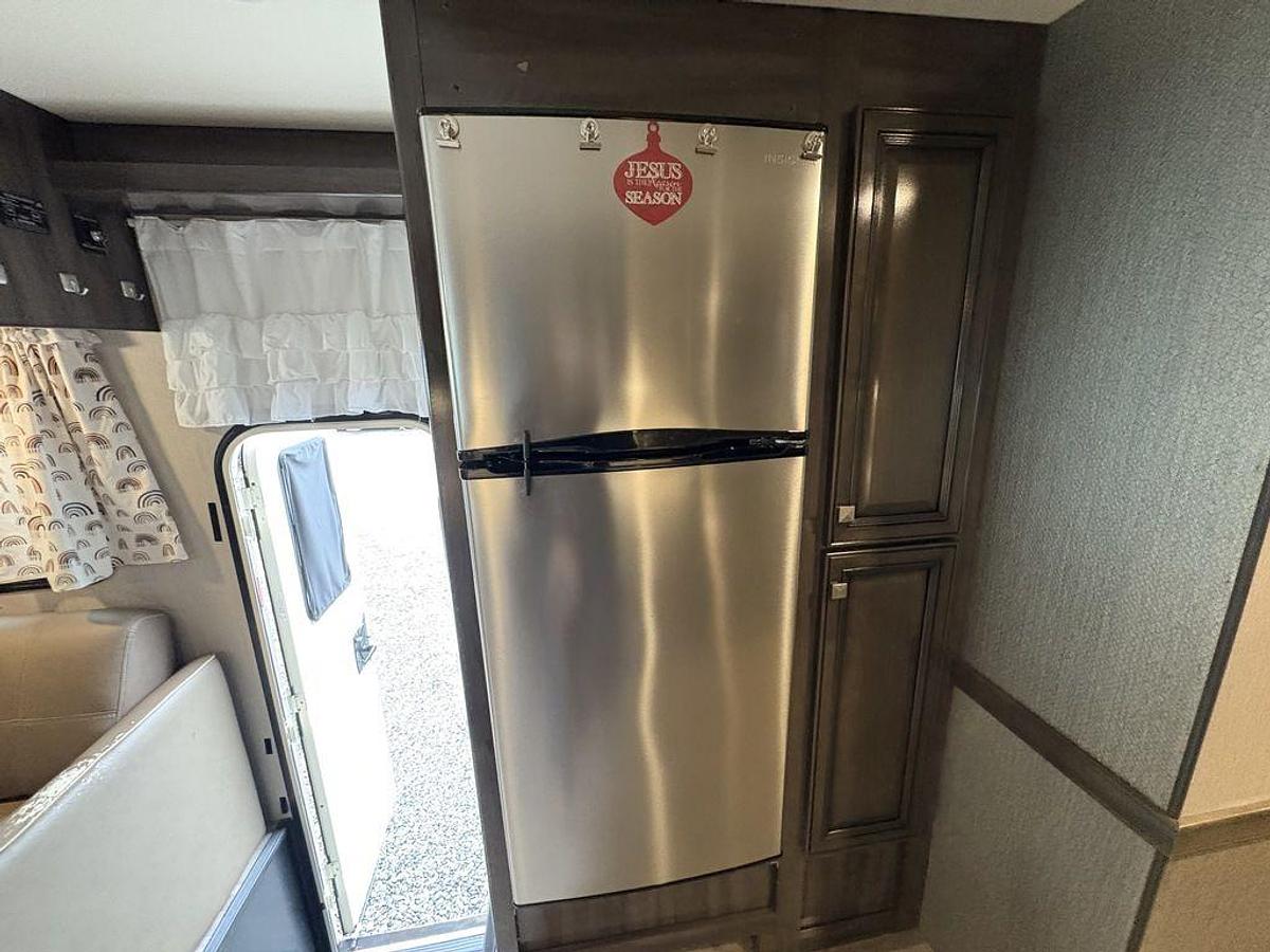 Used 2020 Holiday Rambler Admiral 34J