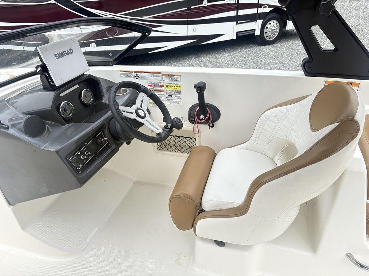 Used 2022 Bayliner VR6 BR