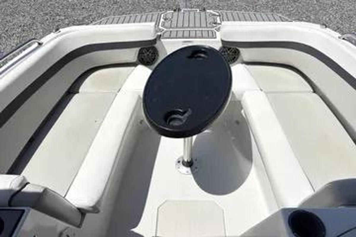 Used 2022 Starcraft SVX191