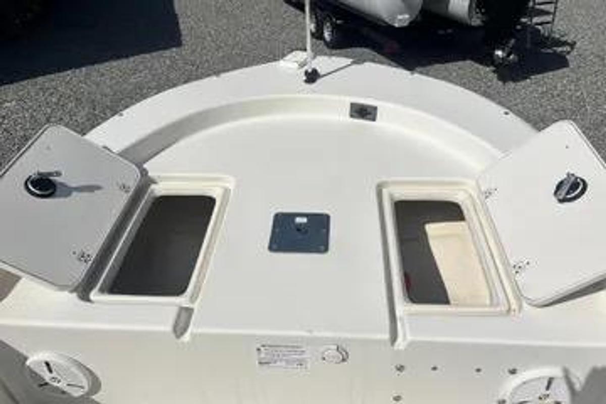 Used 2014 Carolina Skiff JVX20