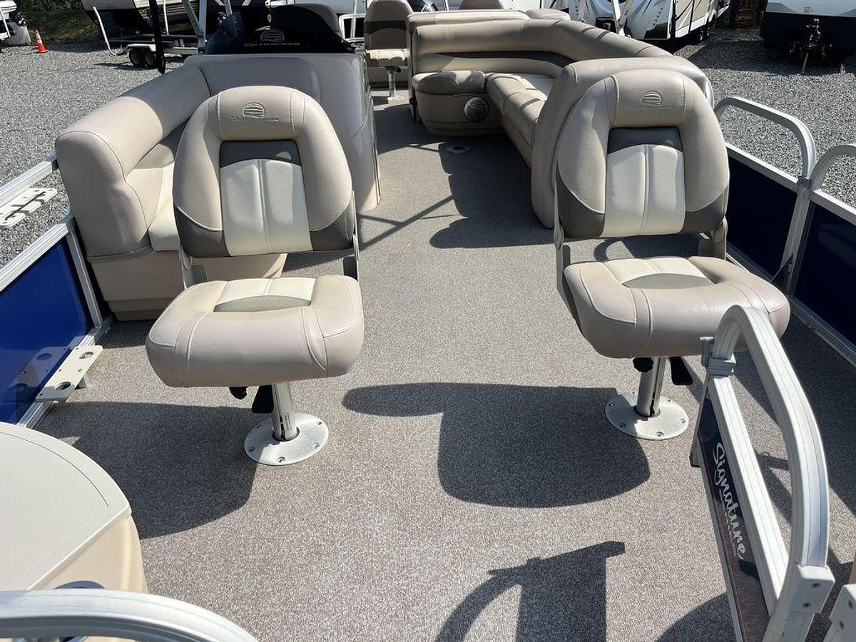 Used 2015 Sun Tracker Fishin Barge