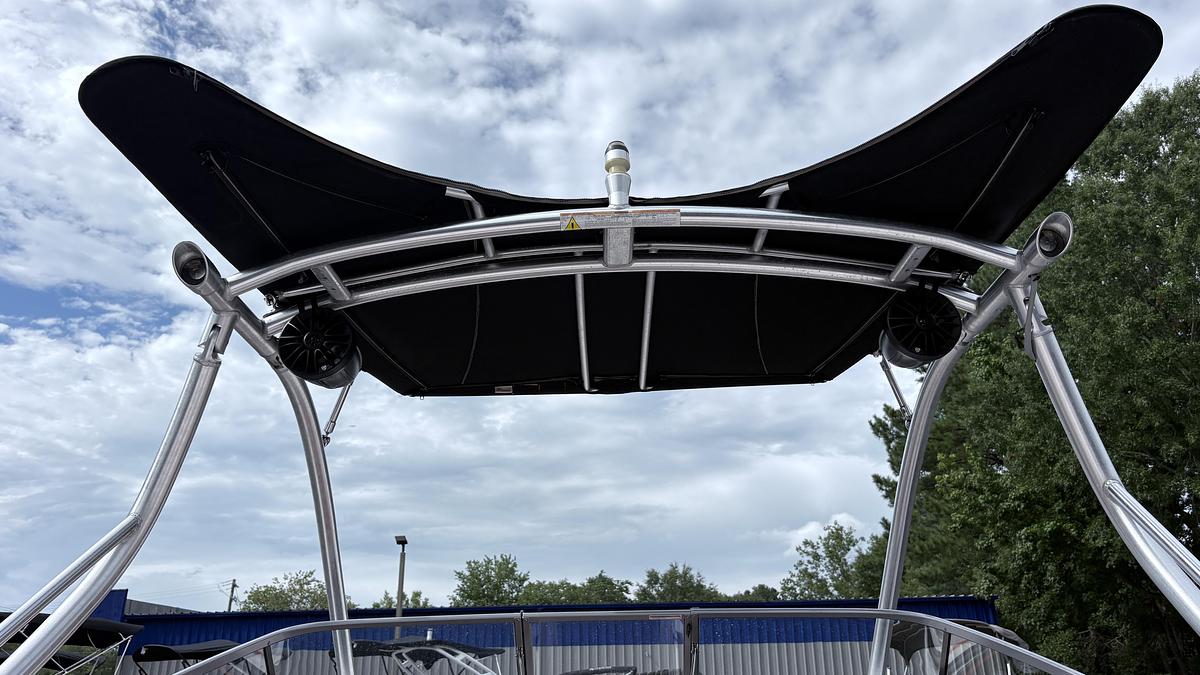 Used 2009 Four Winns H220SS