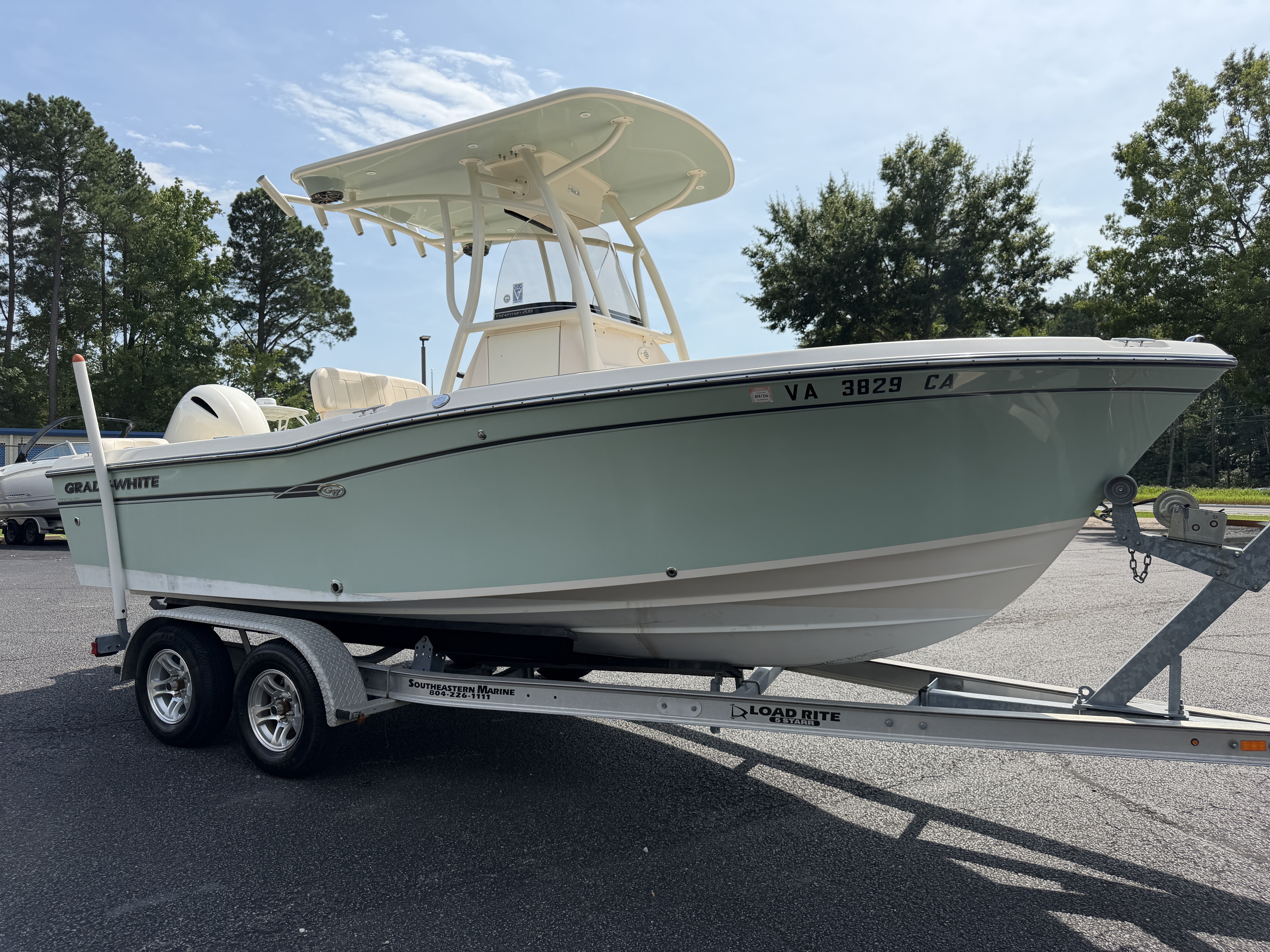 Used 2017 Grady White Fisherman 209