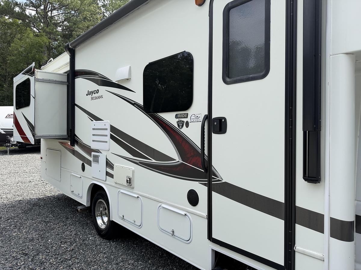 Used 2018 Jayco Redhawk M-26 XD