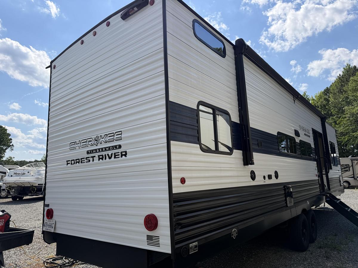 Used 2025 Forest River Cherokee Timberwolf M-39TN