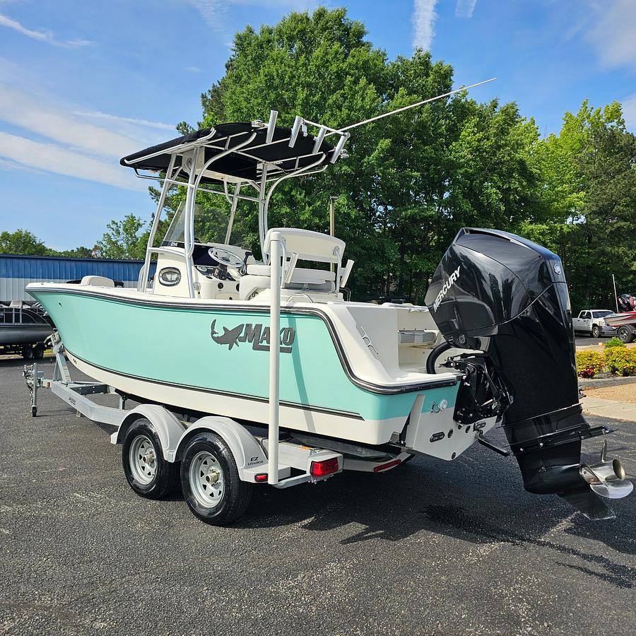 Used 2022 Mako Marine 214 CC