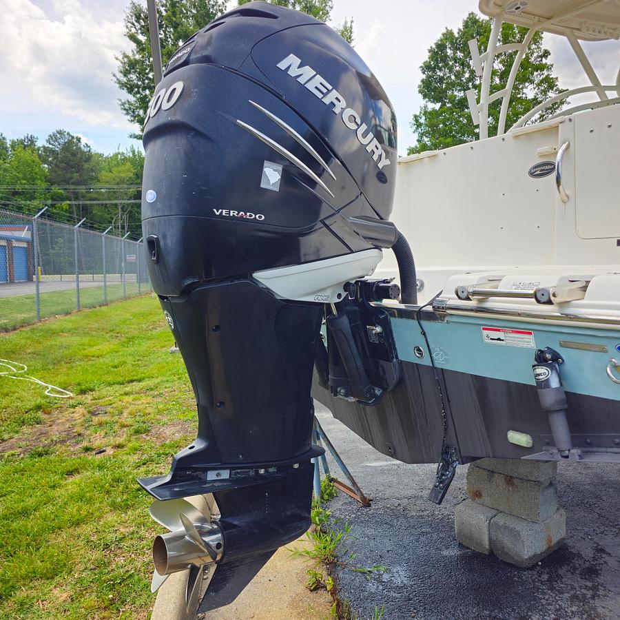 Used 2017 Sailfish 245