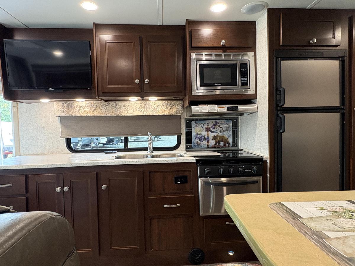 Used 2017 Forest River Forester 3011DS