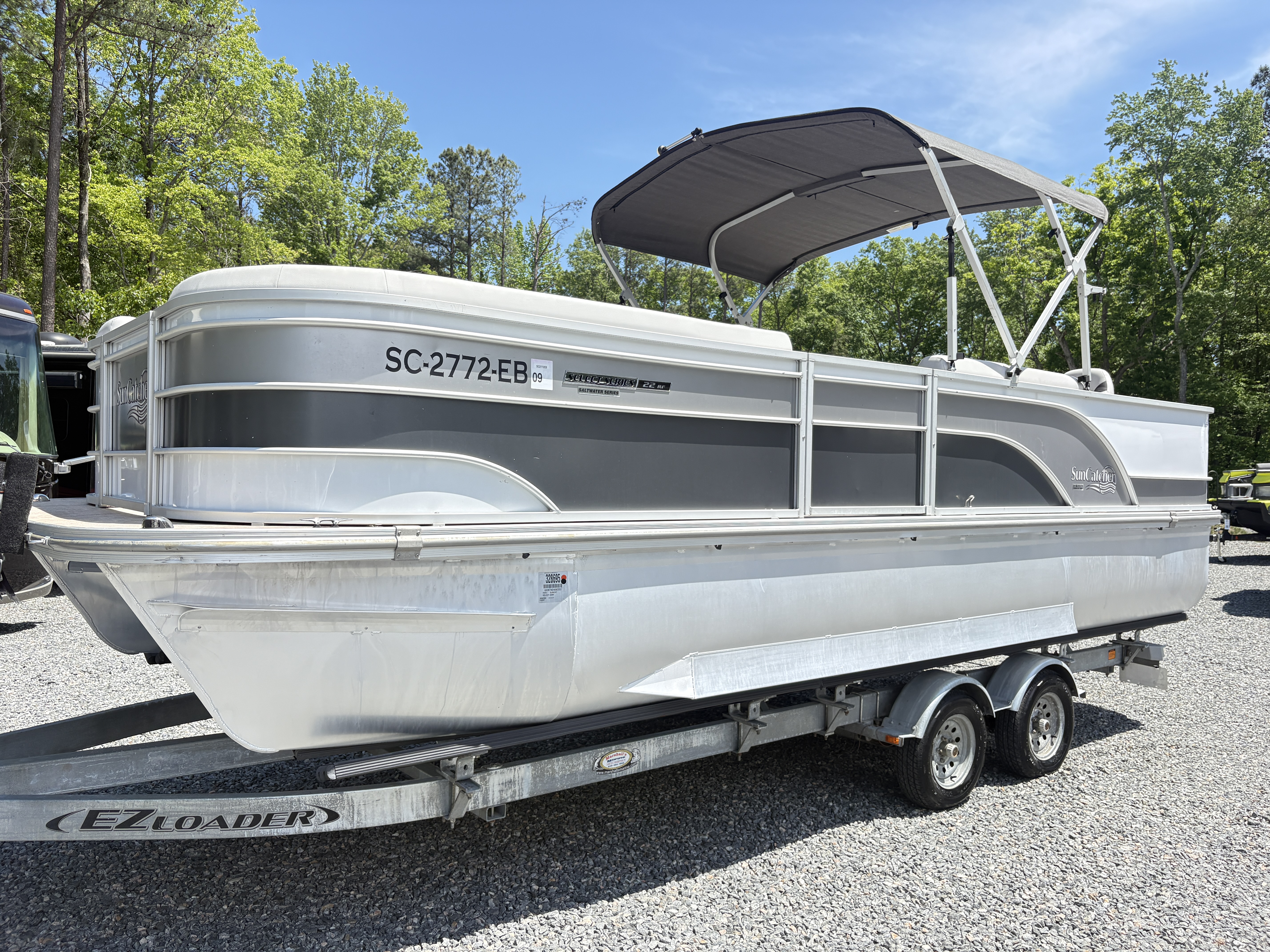 Used 2022 Sun Tracker Select 22RF