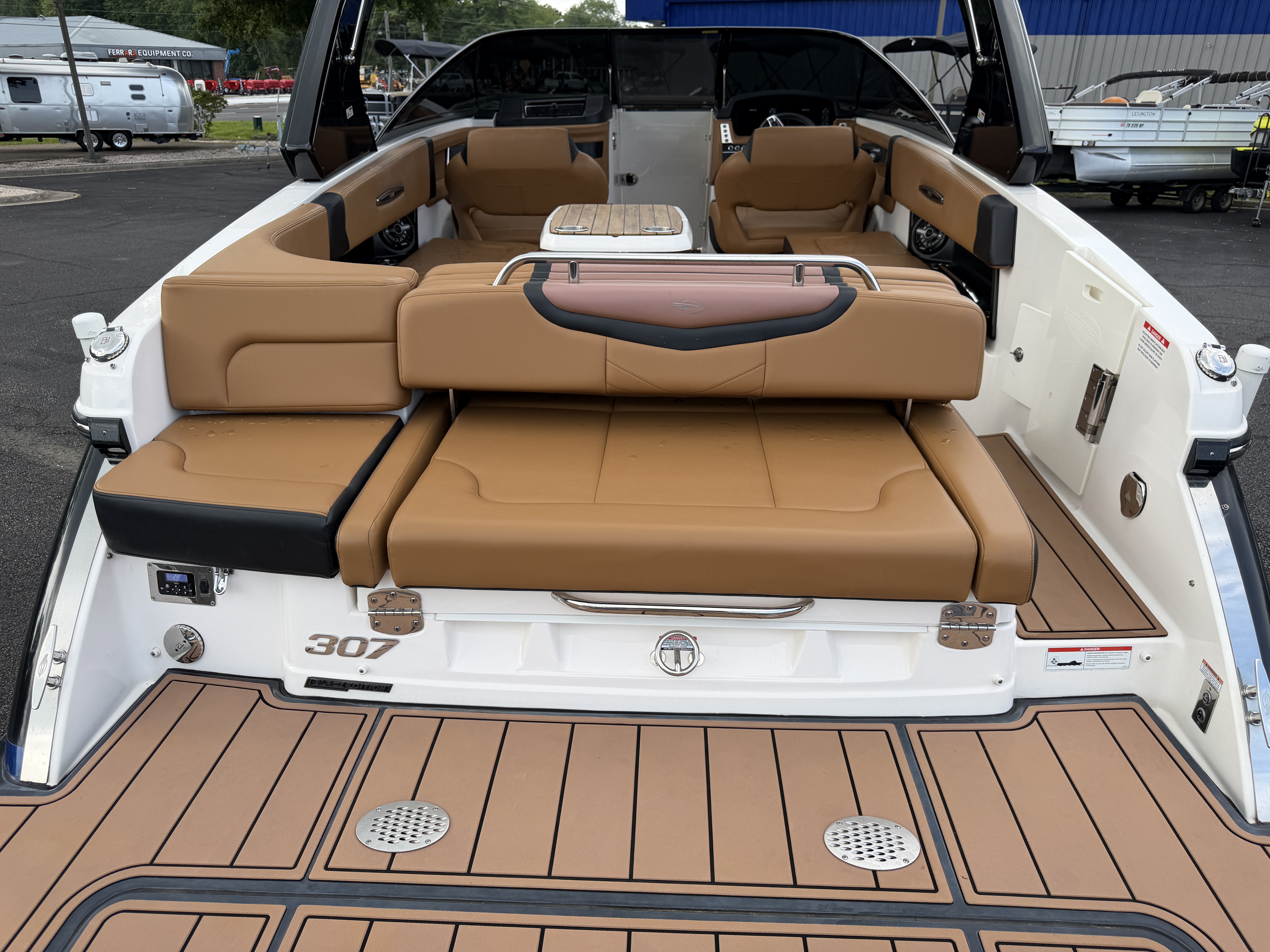 Used 2021 Chaparral 307 SSX