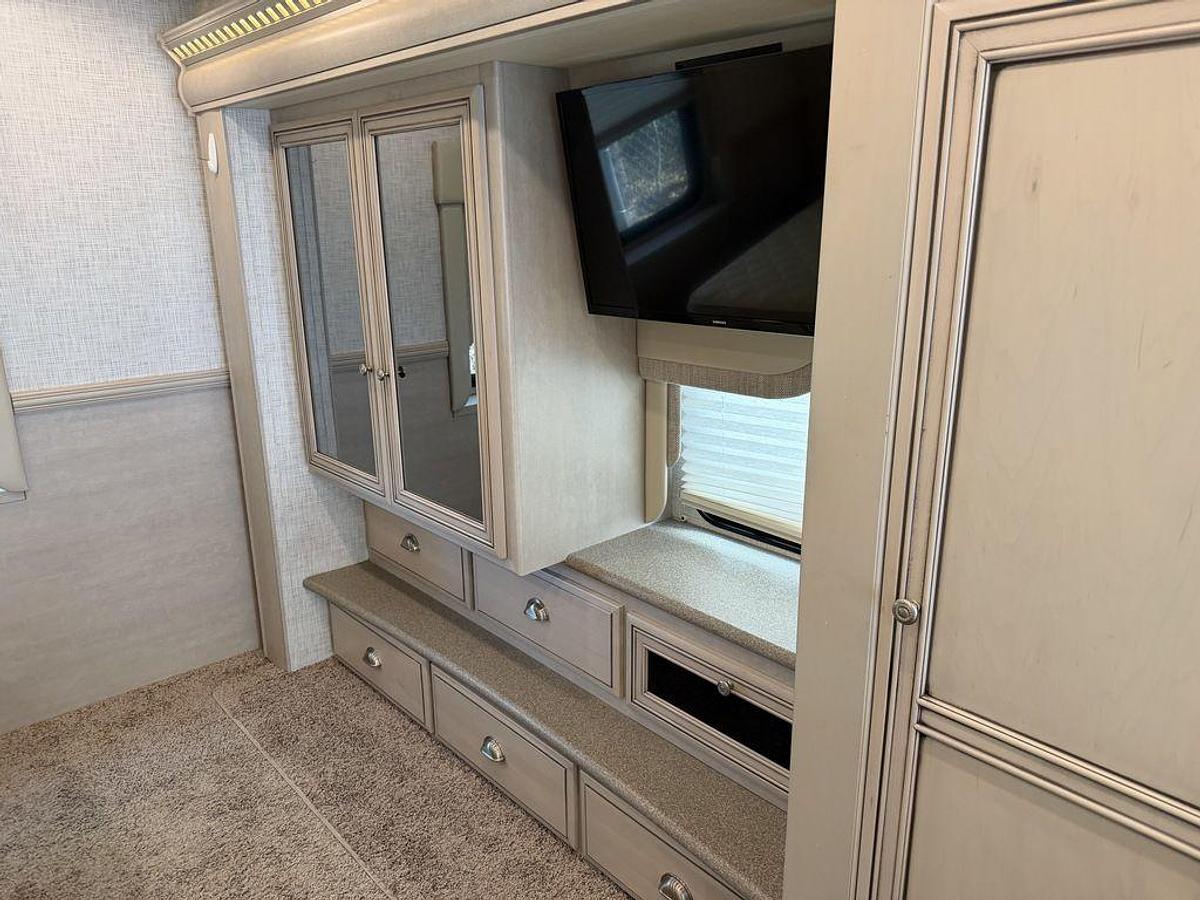 Used 2020 Newmar Bay Star Sport 3008
