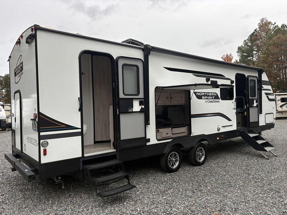 Used 2024 Coachmen Northern Spirit 2963BH