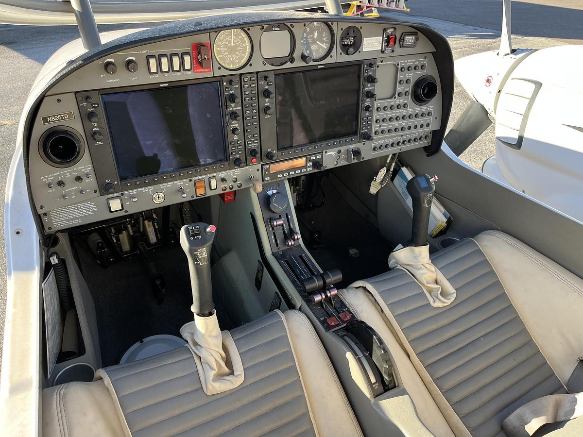 Used 2007 Diamond DA 42