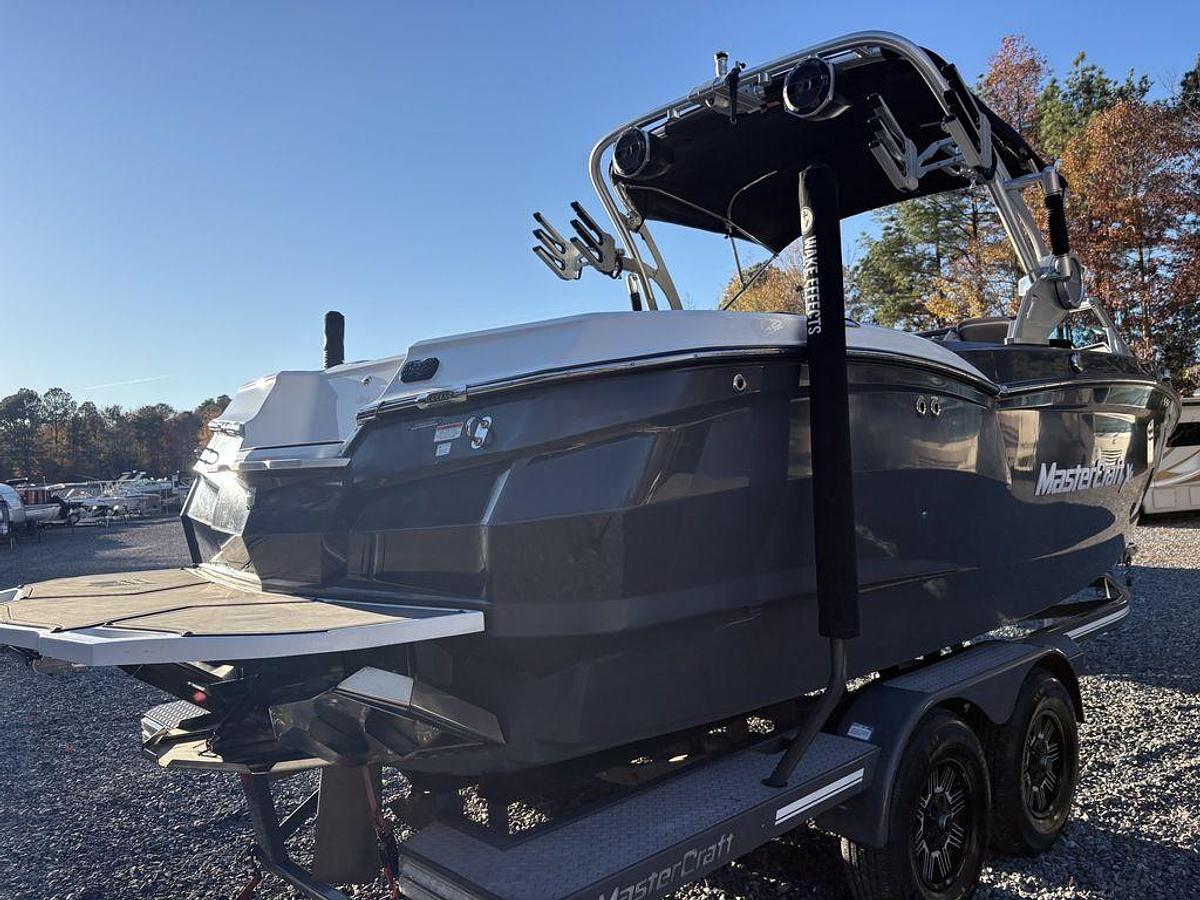 Used 2019 MasterCraft XStar