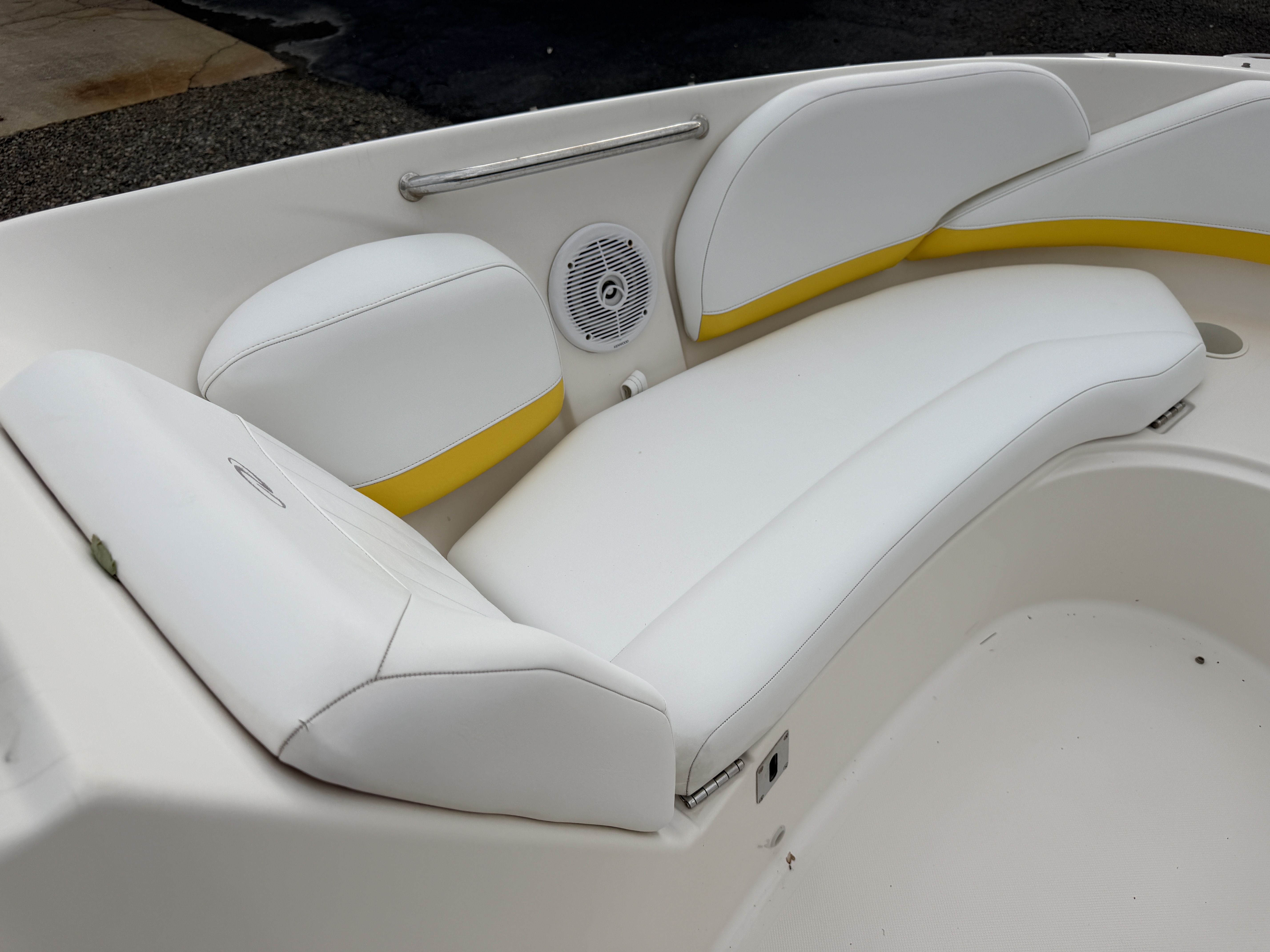 Used 2005 Regal 2400 #B-14F224T
