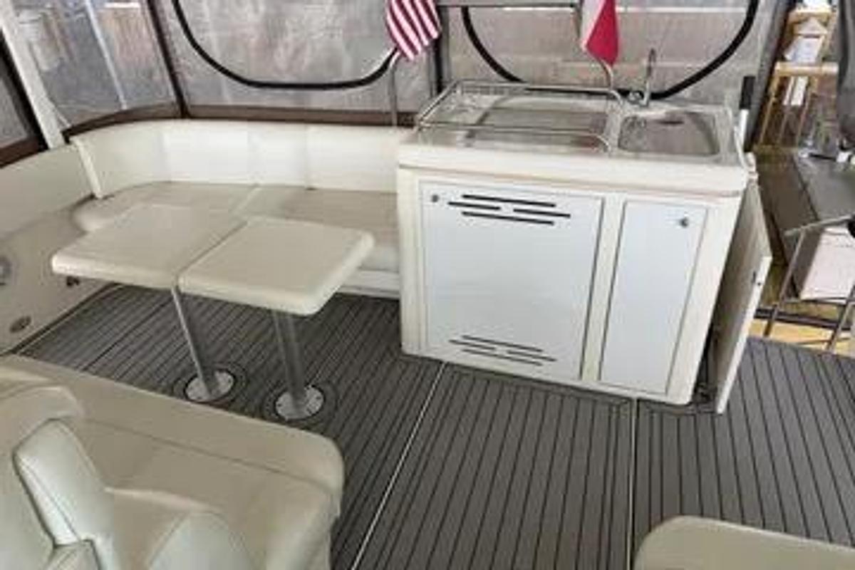 Used 2003 Cruisers Yachts  405 Express Motoryacht