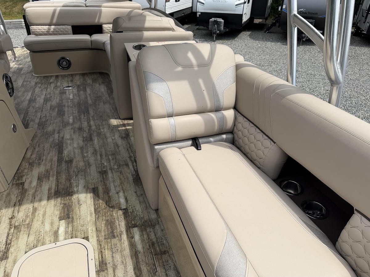 Used 2021 Crest Carribbean 250SLC