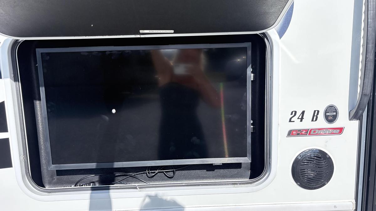 Used 2019 Entegra 24B