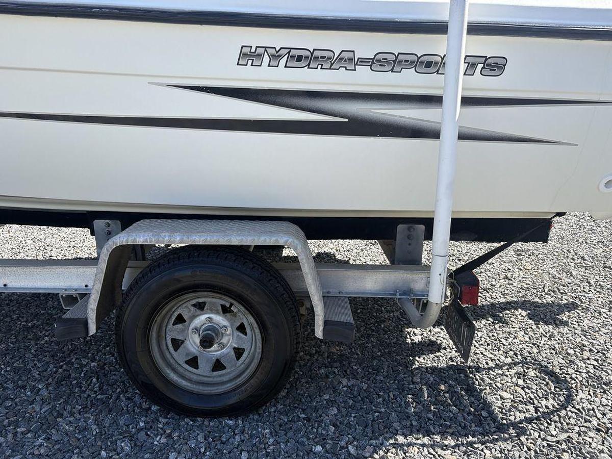 Used 2000 HydraSports Sea Horse 180