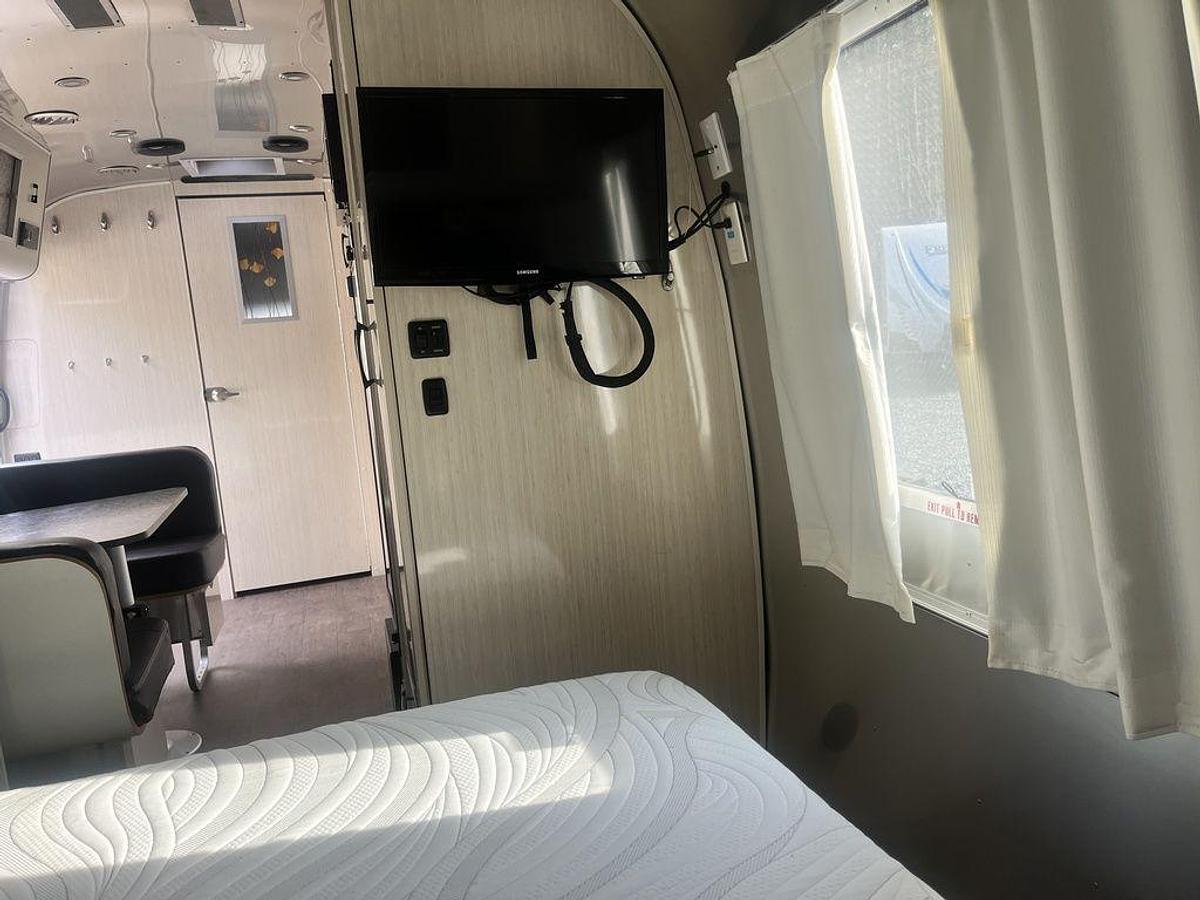 Used 2019 Airstream International Serenity