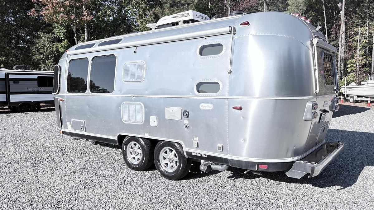 Used 2021 AIRSTREAM Flying Cloud 23CB