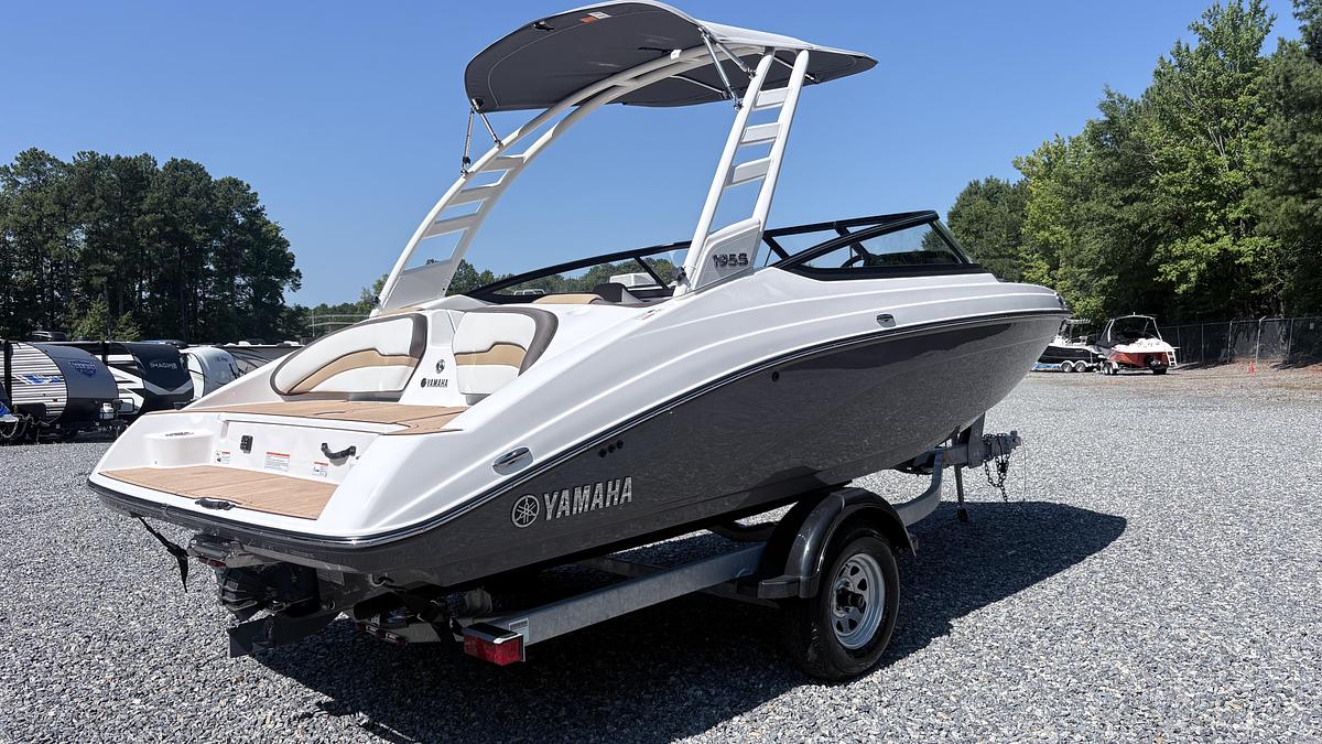 Used 2023 Yamaha 195S