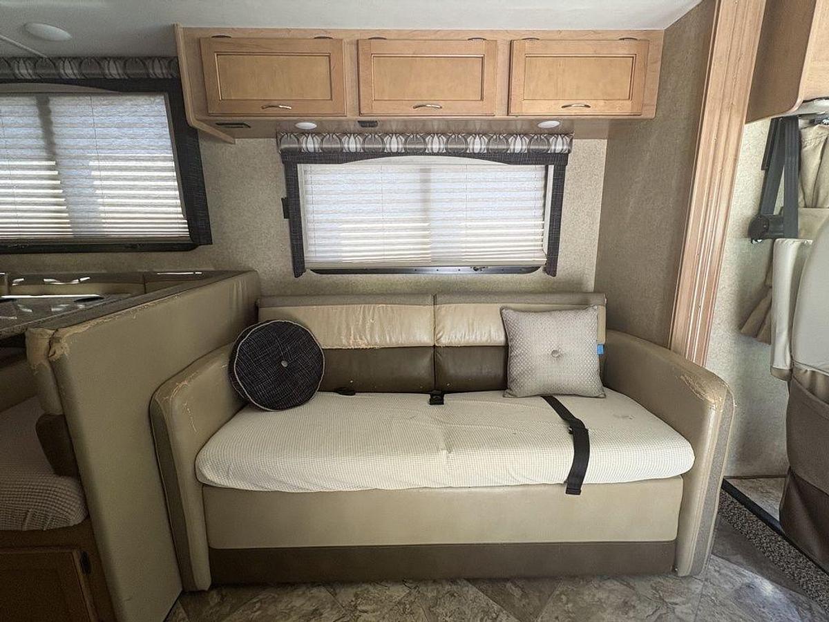 Used 2015 Thor Motor Coach A.C.E. 30.1