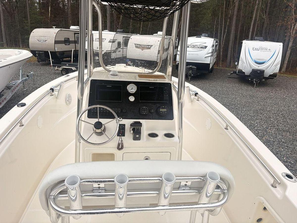 Used 2022 Bulls Bay 230