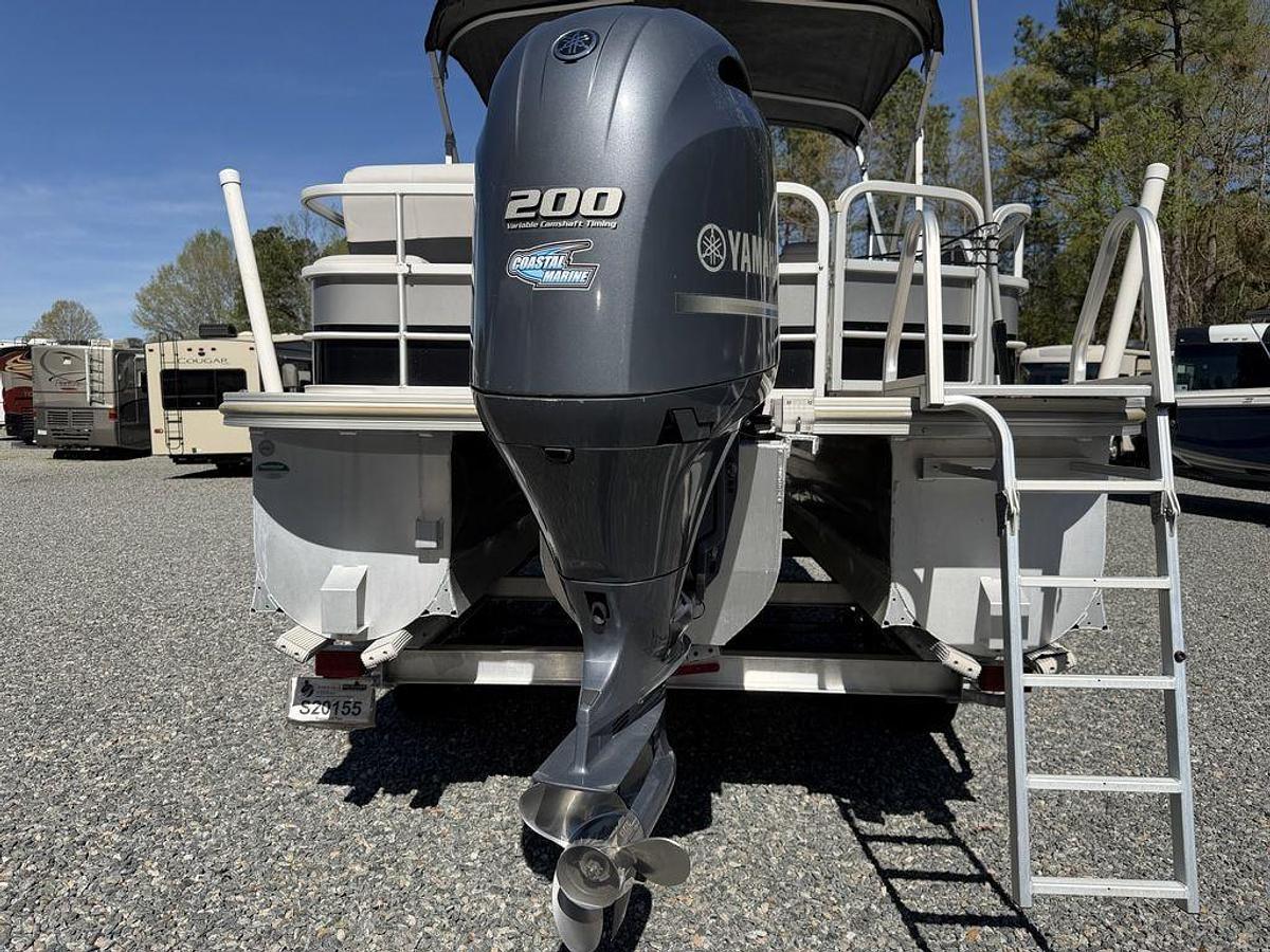 Used 2020 SunCatcher V324 SL