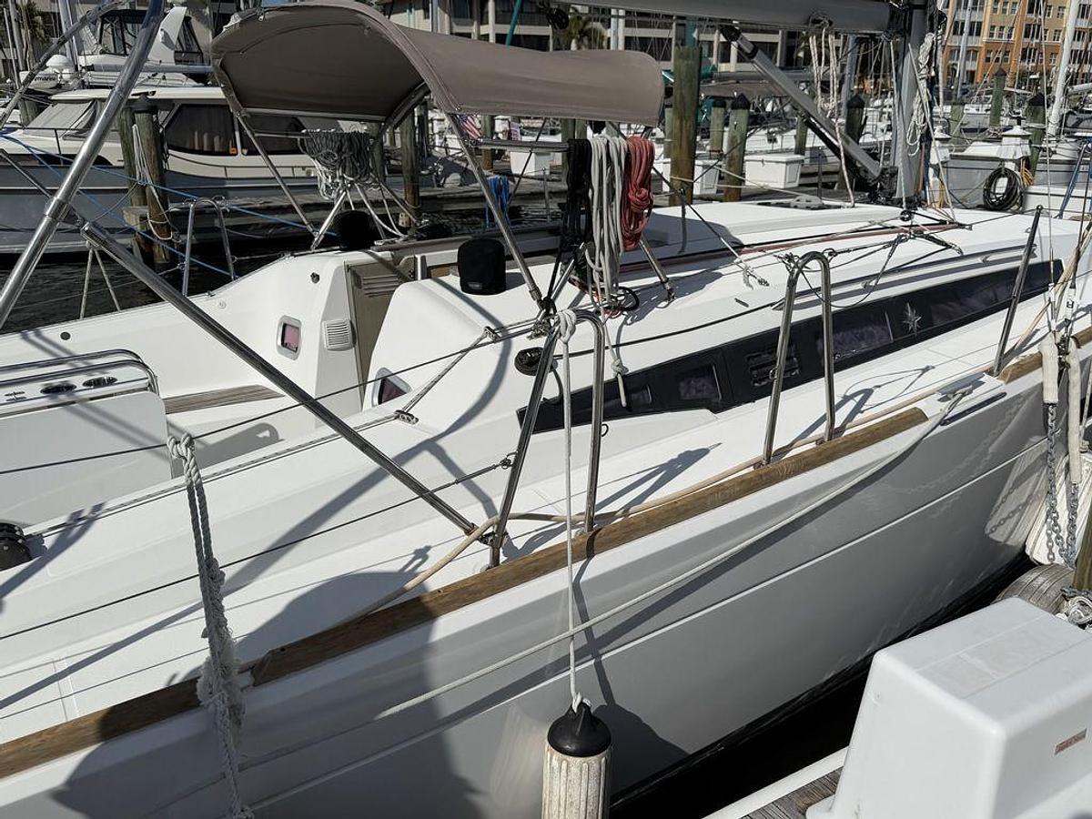 Used 2015 Jeanneau Sun Odyssey 349