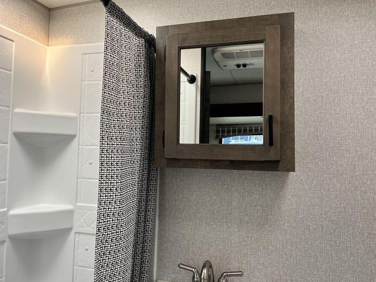 Used 2022 Venture RV M169VRK