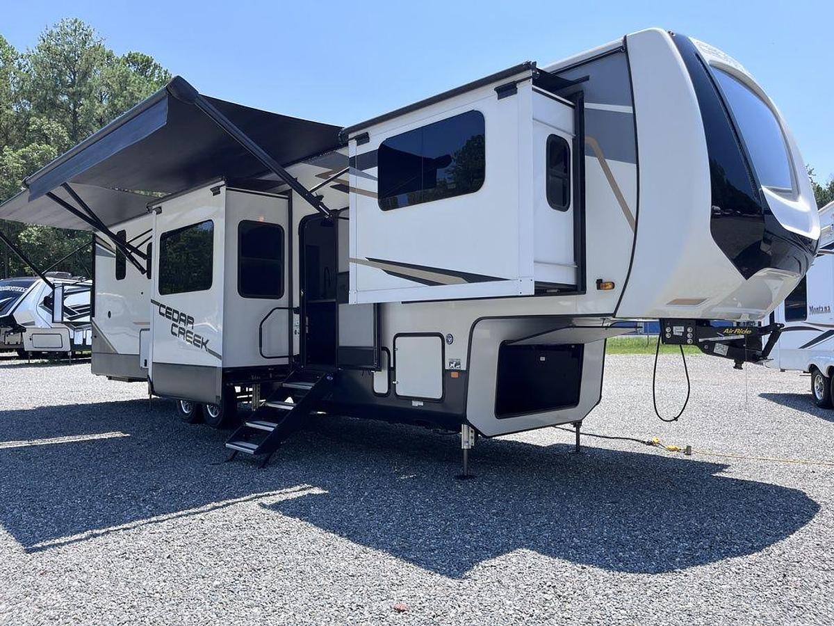 Used 2021 Forest River Cedar Creek 371FL