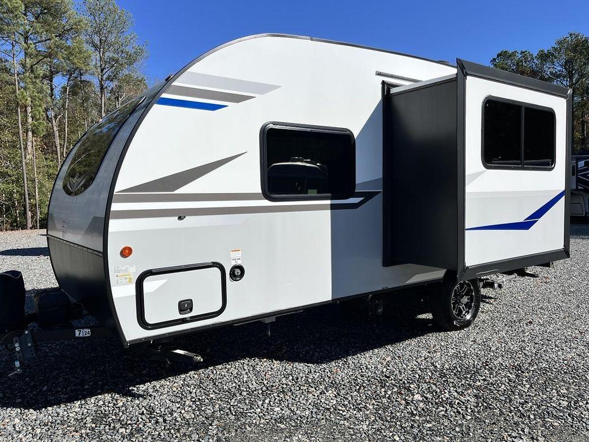 Used 2022 Venture RV M169VRK
