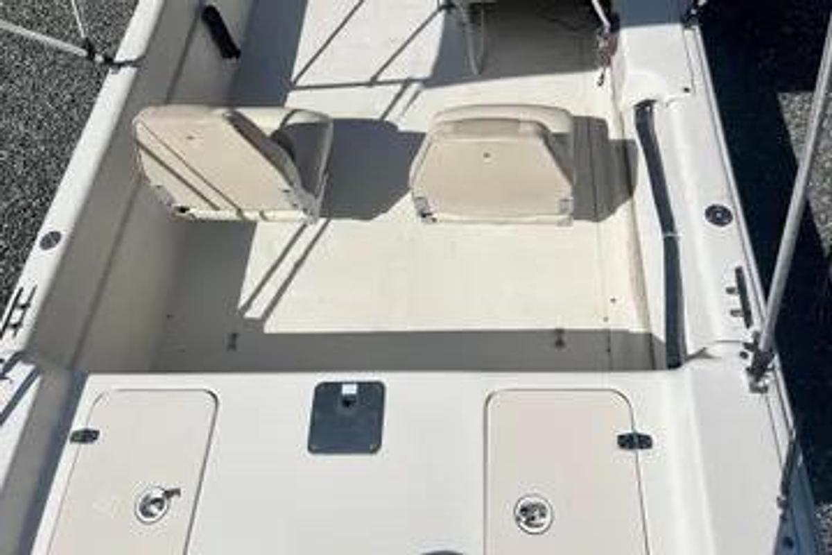 Used 2014 Carolina Skiff JVX20
