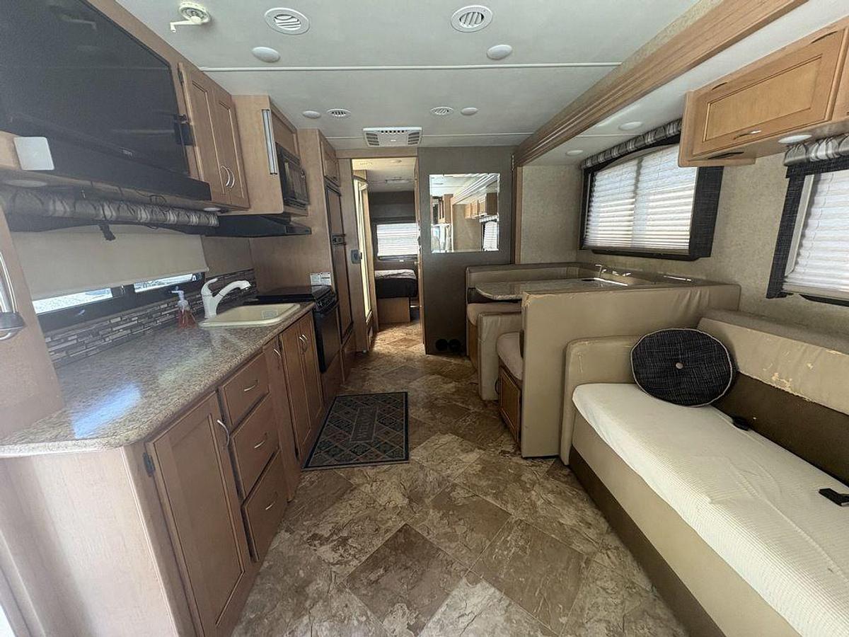 Used 2015 Thor Motor Coach A.C.E. 30.1