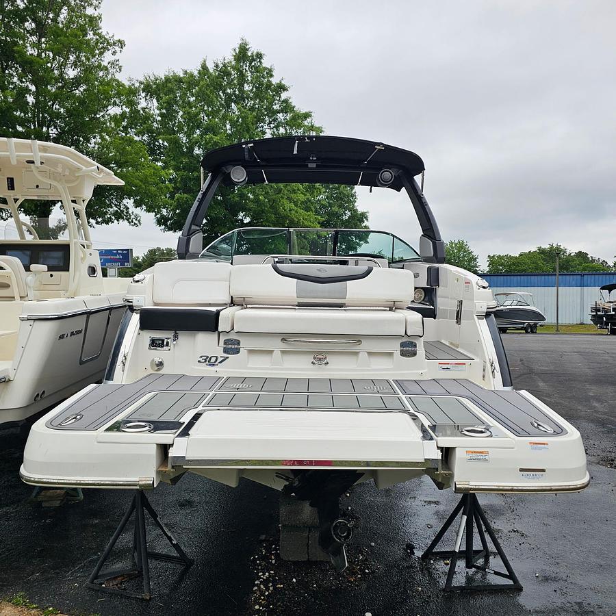 Used 2021 Chaparral 307 SSX