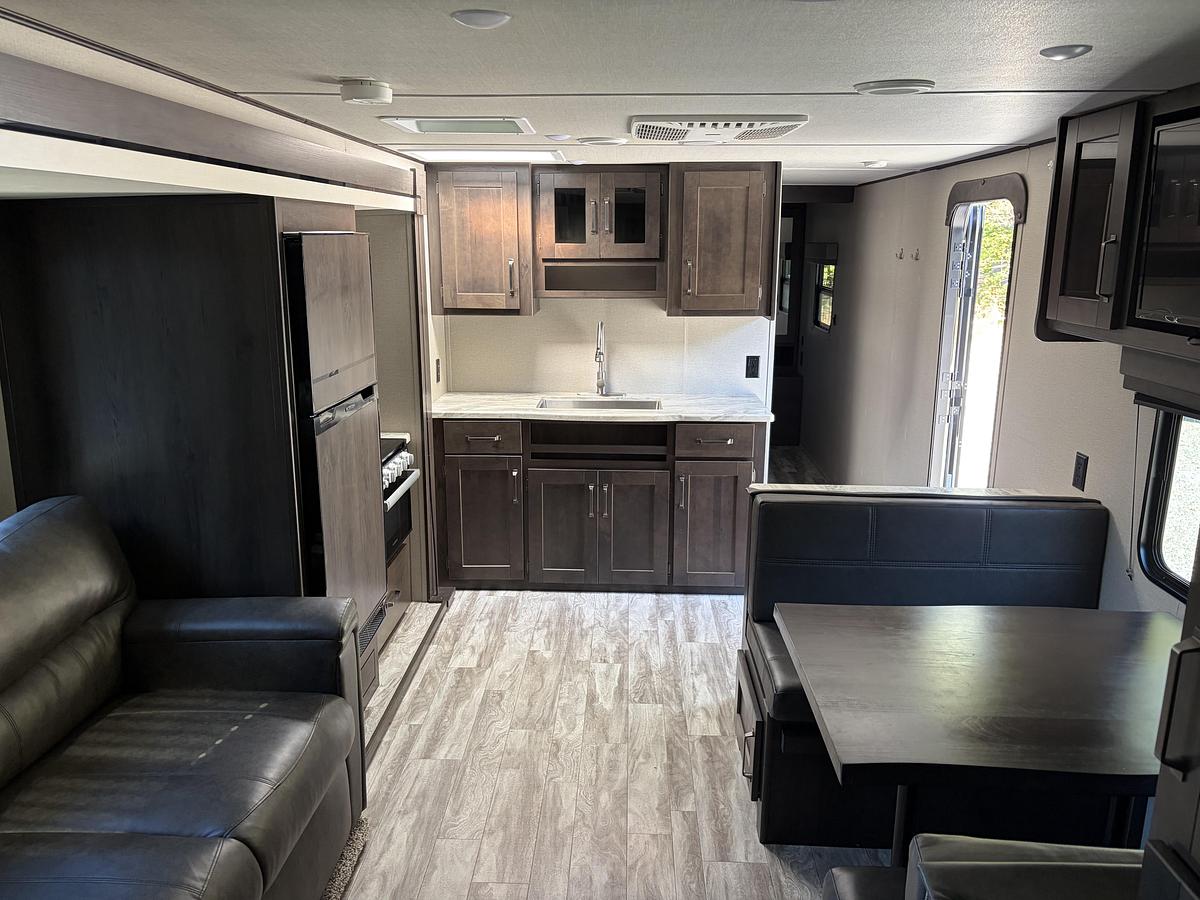 Used 2022 Grand Design Transcend Xplor 297QB