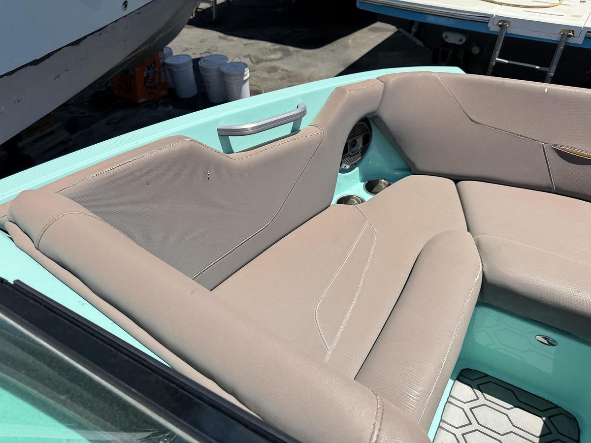 Used 2022 Mastercraft NXT 20